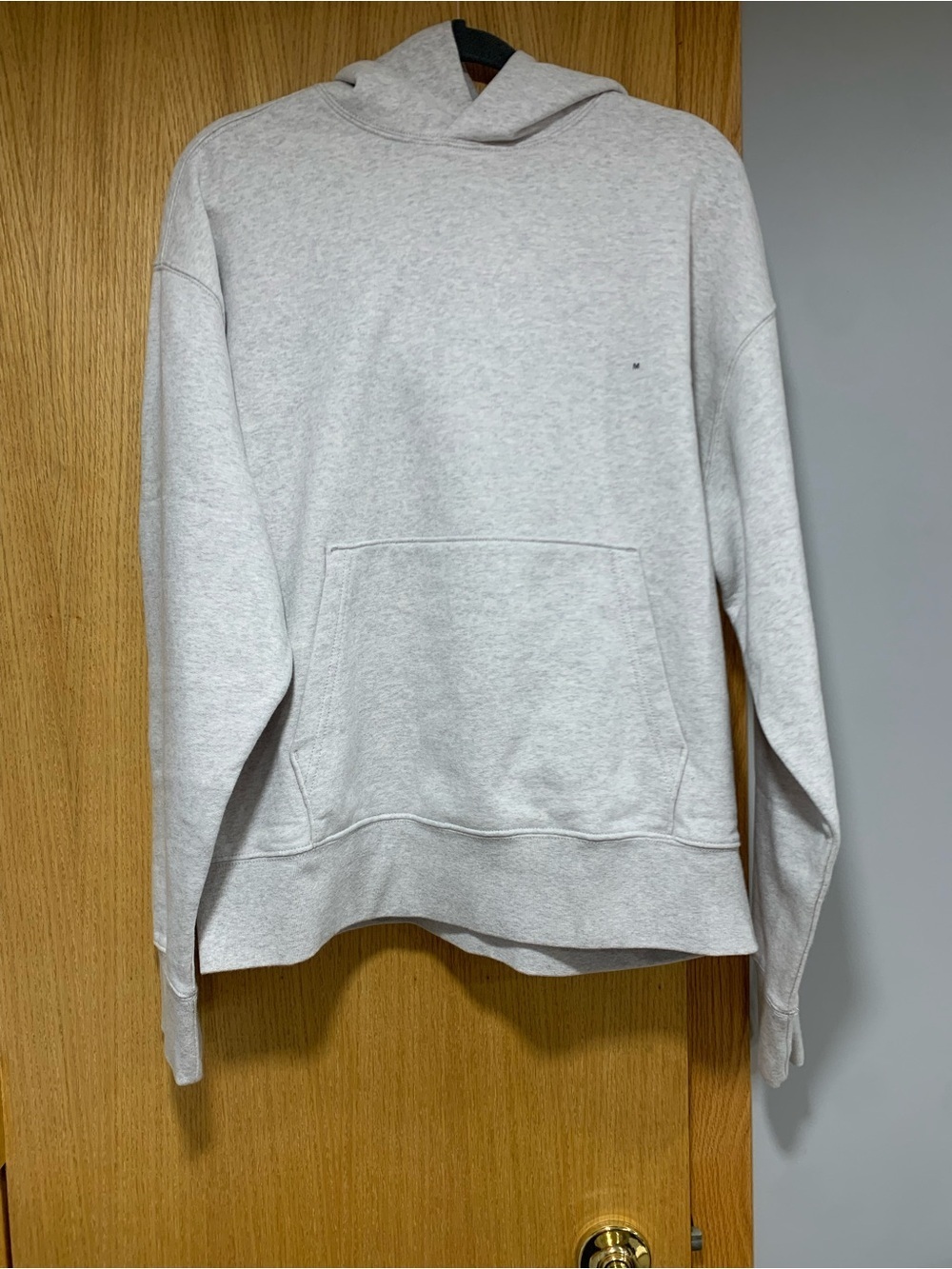 American Eagle Laidback Luxe Heavyweight Hoodie in Grey - Size Medium